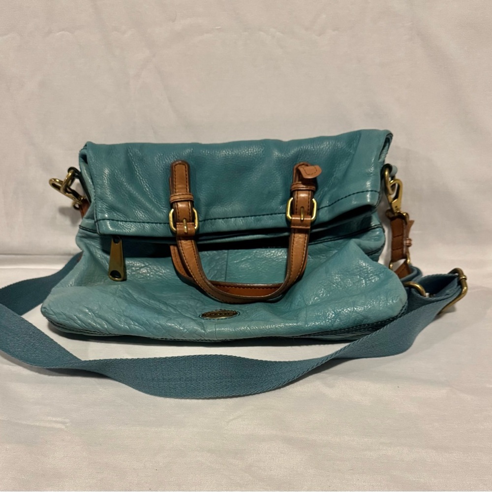 Fossil Genuine Leather Explorer Fold over Bag